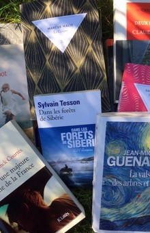 Juillet et août : tous nos conseils de lecture de l’été !