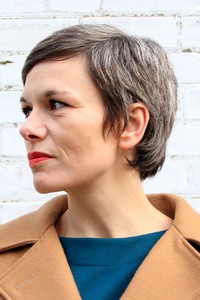 Fanny Chiarello, lauréate du Prix Orange du Livre 2015 pour son roman "Dans son propre rôle"