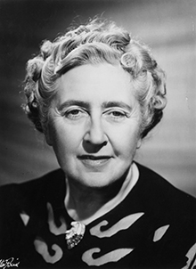 La romancière britannique Agatha Christie