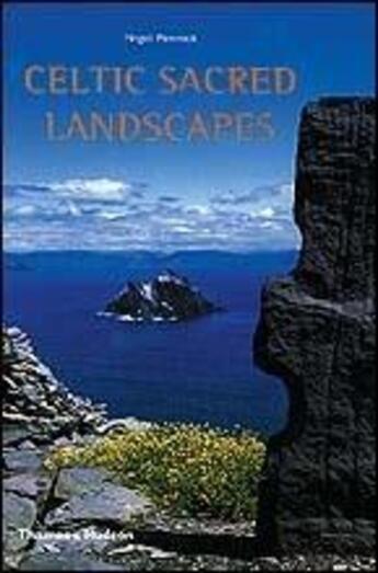 Couverture du livre « Celtic sacred landscapes-(paperback) » de  aux éditions Thames & Hudson