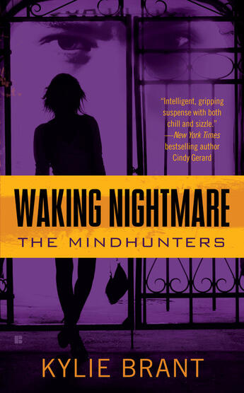 Couverture du livre « Waking Nightmare » de Kylie Brant aux éditions Penguin Group Us