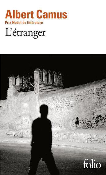 Couverture du livre « L'étranger » de Albert Camus aux éditions Folio