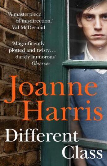 Couverture du livre « DIFFERENT CLASS » de Joanne Harris aux éditions Black Swan