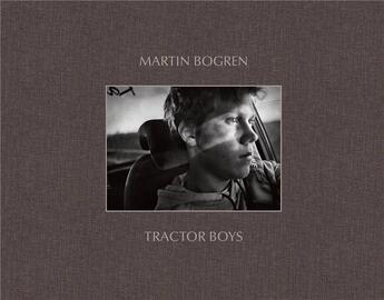 Couverture du livre « Tractor boys » de Martin Bogren aux éditions The Eyes Publishing