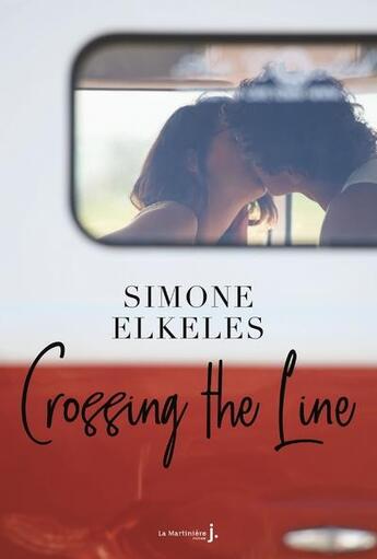 Couverture du livre « Crossing the line » de Simone Elkeles aux éditions La Martiniere Jeunesse