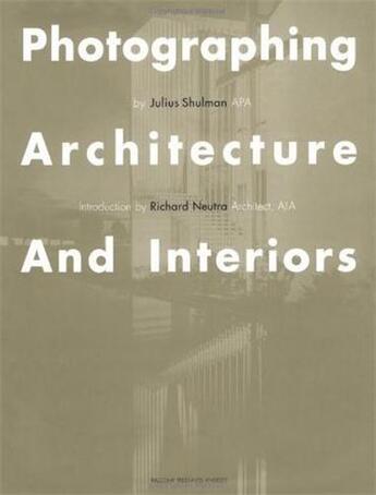 Couverture du livre « Photographing architecture & interiors » de  aux éditions Princeton Architectural