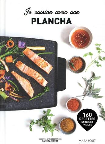 Couverture du livre « Je cuisine avec une plancha » de Sandra Mahut aux éditions Marabout