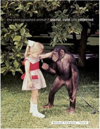 Couverture du livre « Useful cute collected photo animal » de Eskildsen aux éditions Steidl