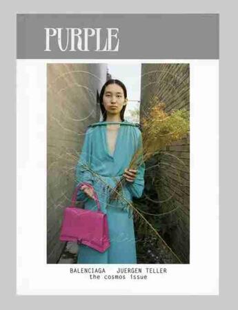 Couverture du livre « Purple fashion n 32 the cosmos issue - septembre 2019 » de  aux éditions Purple Institute