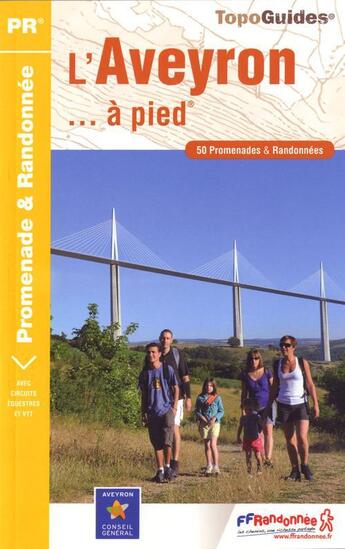 Couverture du livre « Aveyron à pied ; 12 - PR - D012 » de  aux éditions Ffrp