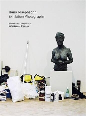 Couverture du livre « Hans josephsohn photographs of exhibitions » de  aux éditions Scheidegger