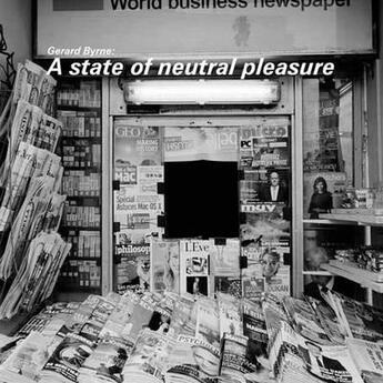 Couverture du livre « Gerard byrne a state of neutral pleasure » de Ogg Kirsty aux éditions Whitechapel Gallery