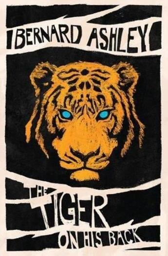 Couverture du livre « THE TIGER ON HIS BACK » de Bernard Ashley aux éditions Barrington Stoke