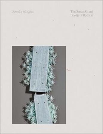 Couverture du livre « Jewelry of ideas » de  aux éditions Arnoldsche