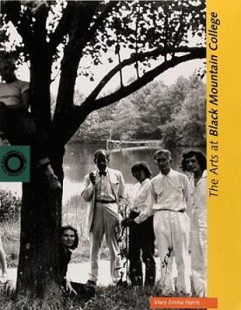 Couverture du livre « Arts at black mountain college » de Harris Mary Emma aux éditions Mit Press