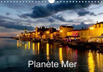 Couverture du livre « Planete mer calendrier mural 2018 din a4 horizontal - planete mer a pour objectif la » de Leroy D aux éditions Calvendo