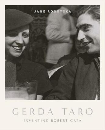 Couverture du livre « Gerda taro » de Rogoyska Jane aux éditions Random House Uk