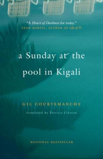 Couverture du livre « A sunday at the pool in kigali » de Gil Courtemanche aux éditions Editions Racine