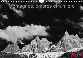 Couverture du livre « Images de montagnes en noir et » de Laurent Saleh aux éditions Calvendo