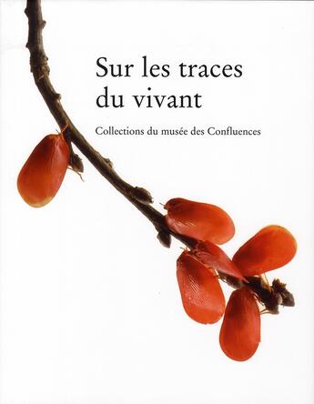 Couverture du livre « Sur les traces du vivant » de  aux éditions Fage