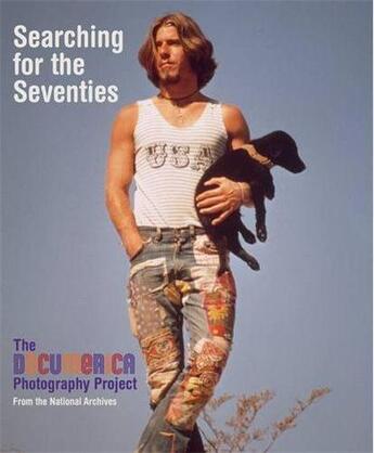 Couverture du livre « Searching for the seventies » de Bustard aux éditions D Giles Limited