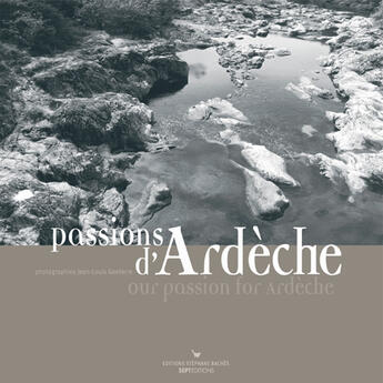 Couverture du livre « Passions d'ardèche » de  aux éditions Les Cuisinieres