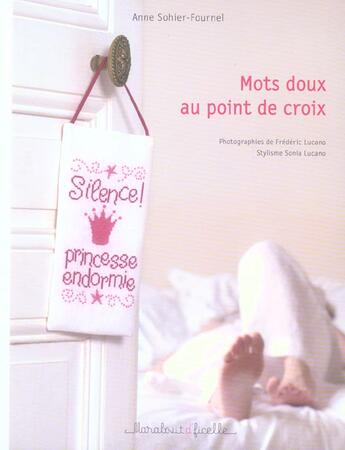 Couverture du livre « Mots doux au point de croix » de Sohier-Fournel-A aux éditions Marabout