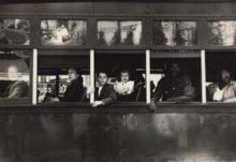 Couverture du livre « Robert frank: trolley-new orleans » de Gallun Lucy aux éditions Moma