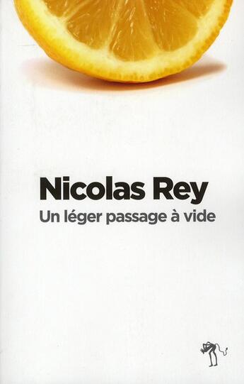 Couverture du livre « Un léger passage à vide » de Nicolas Rey aux éditions Au Diable Vauvert