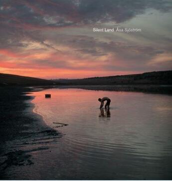 Couverture du livre « Asa sjostrom: silent land » de Sjostrom Asa aux éditions Thames & Hudson