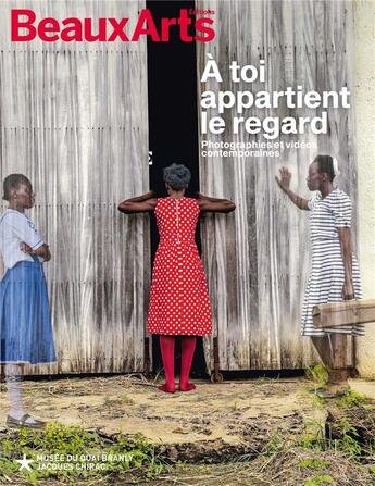 Couverture du livre « À toi appartient le regard ; photographies et videos contemporaines » de  aux éditions Beaux Arts Editions