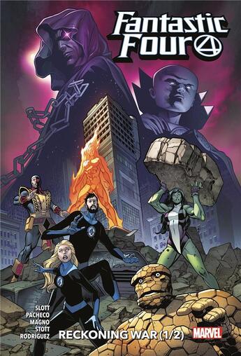 Couverture du livre « Fantastic Four t.10 : reckoning war partie 1 » de Carlos Pacheco et Dan Slott et Javier Rodriguez et Carlos Magno et Rachael Stott aux éditions Panini