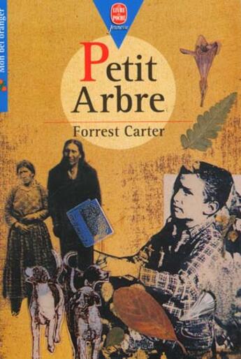 Couverture du livre « Petit arbre » de Carter-F aux éditions Le Livre De Poche Jeunesse