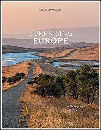 Couverture du livre « Surprising europe » de De Milliano Sabine aux éditions Lannoo