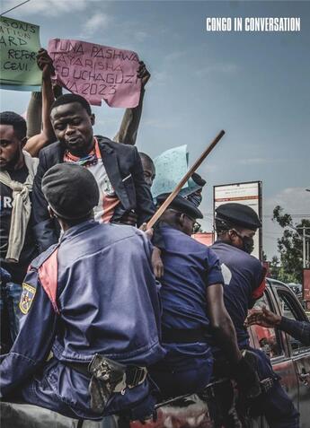 Couverture du livre « Congo in conversation » de Finbarr O'Reilly aux éditions Reliefs Editions