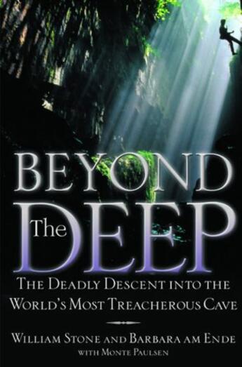 Couverture du livre « Beyond the Deep » de Paulsen Monte aux éditions Grand Central Publishing