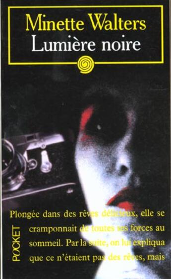 Couverture du livre « Lumiere Noire » de Minette Walters aux éditions Pocket