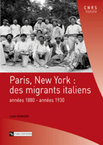 Couverture du livre « Paris, new-york, des migrants italiens » de  aux éditions Cnrs