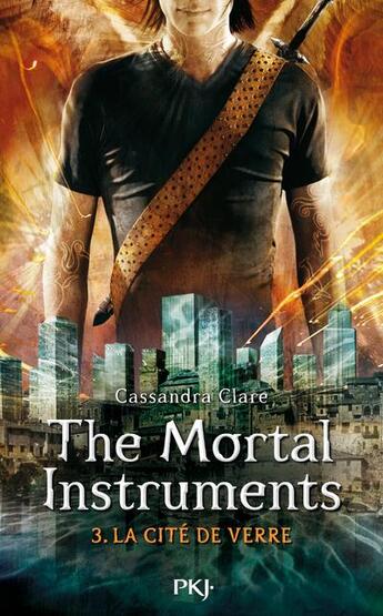 Couverture du livre « The mortal instruments ; la cité des ténèbres Tome 3 : la cité de verre » de Cassandra Clare aux éditions Pocket Jeunesse