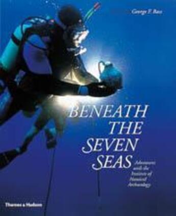 Couverture du livre « Beneath the seven seas » de  aux éditions Thames & Hudson