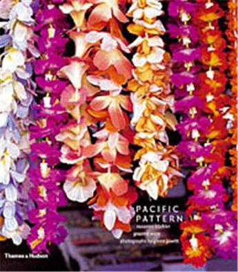 Couverture du livre « Pacific pattern » de Kuchler Suzanne aux éditions Thames & Hudson