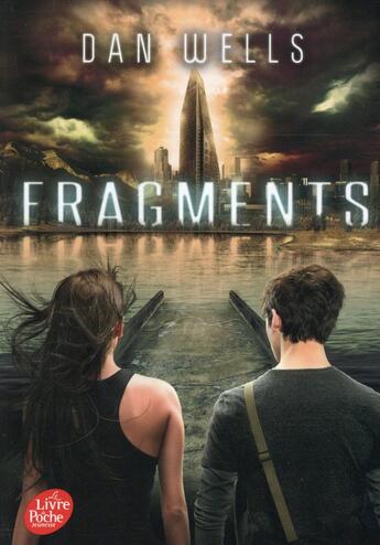 Couverture du livre « Partials t.2 ; fragments » de Dan Wells aux éditions Le Livre De Poche Jeunesse