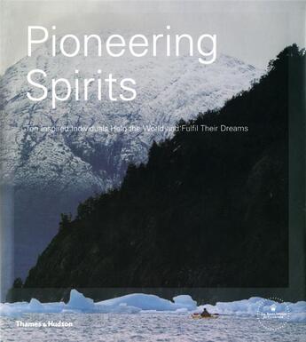 Couverture du livre « Pioneering spirits » de  aux éditions Thames & Hudson