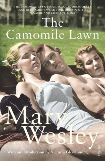 Couverture du livre « The Camomile Lawn » de Mary Wesley aux éditions Random House Digital