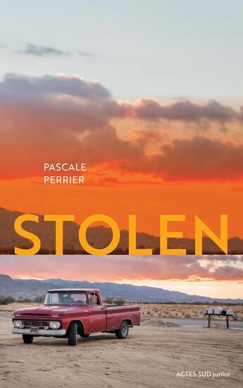 Couverture du livre « Stolen » de Pascale Perrier aux éditions Actes Sud Junior