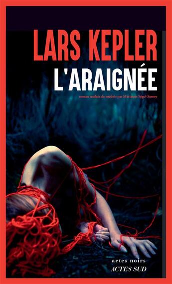 Couverture du livre « L'araignee » de Lars Kepler aux éditions Actes Sud