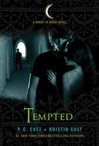 Couverture du livre « TEMPTED - HOUSE OF NIGHT V.6 » de P. C. Cast et Kristin Cast aux éditions Griffin