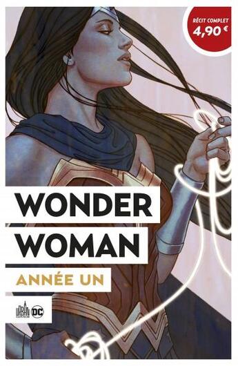 Couverture du livre « Wonder Woman : année un » de Greg Rucka et Nicola Scott aux éditions Urban Comics