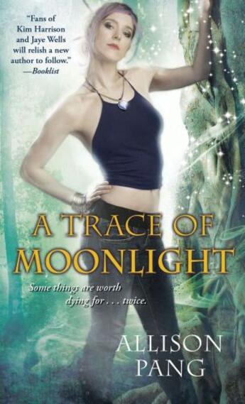 Couverture du livre « A Trace of Moonlight » de Pang Allison aux éditions Pocket Books