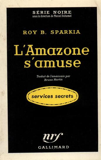 Couverture du livre « L'amazone s'amuse » de Sparkia Roy B. aux éditions Gallimard